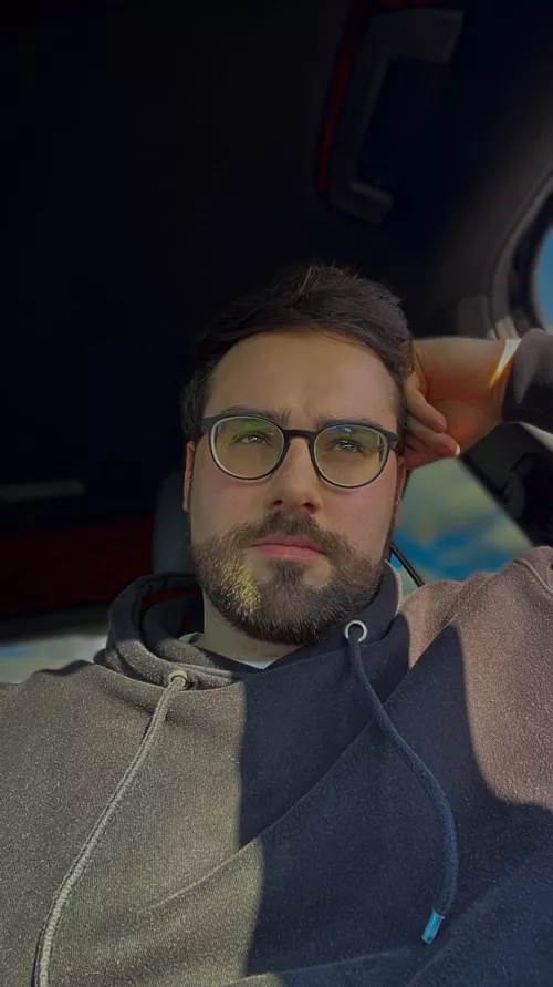 Just sitting here thinking about how I’m gonna need a sugar daddy just so I can afford all these CUTE Halloween Overwatch skins 🥹