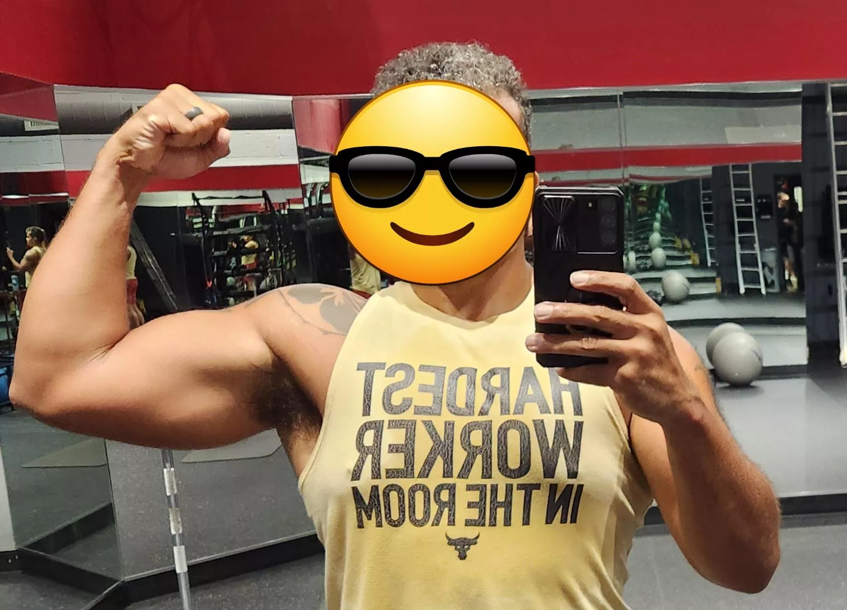 Loving the arms (m)