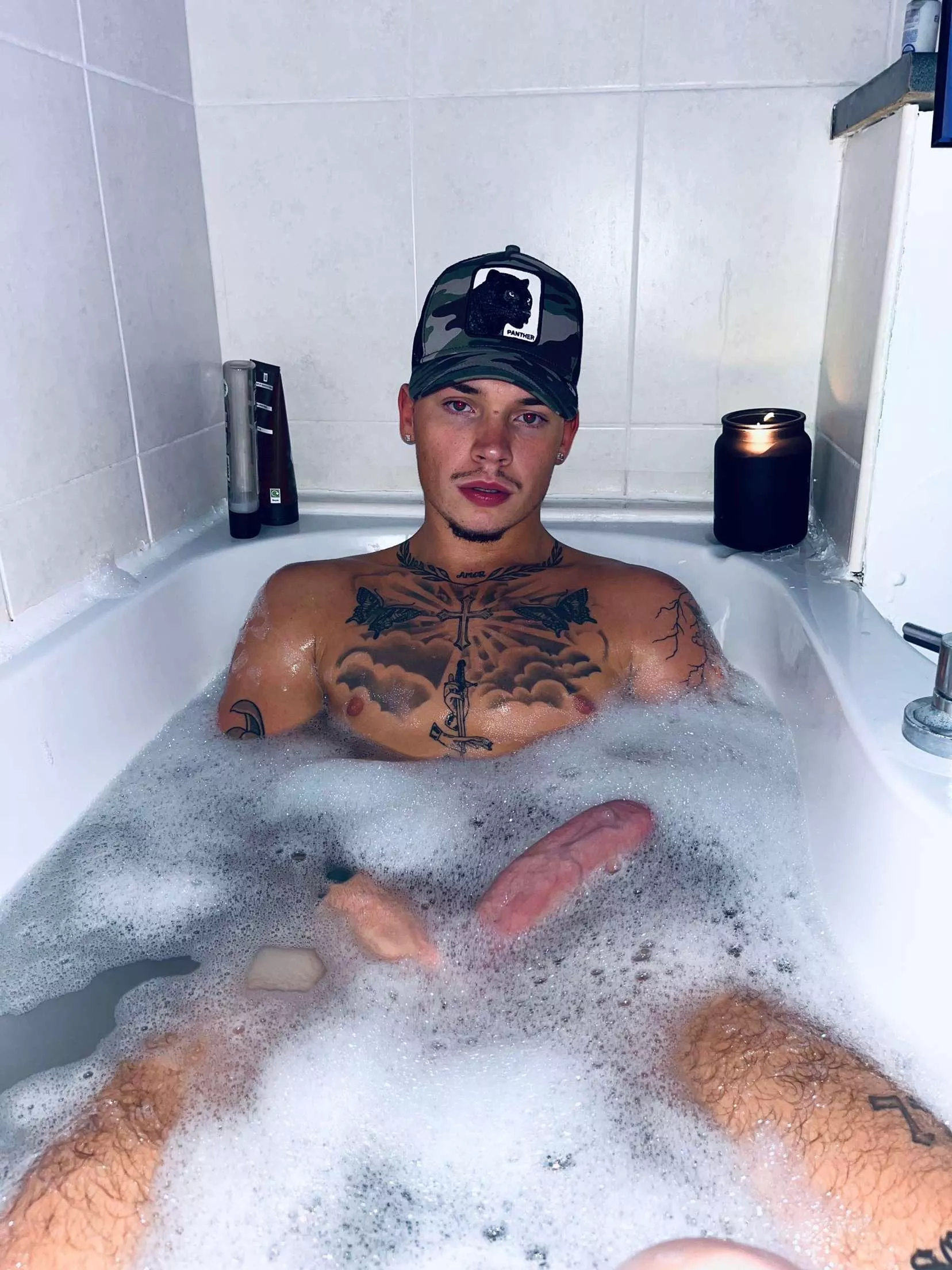 Loving the bath lately 💦