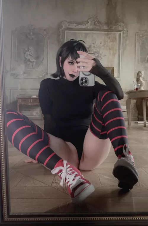 Mavis from Hotel Transylvania by Caterpillarcos