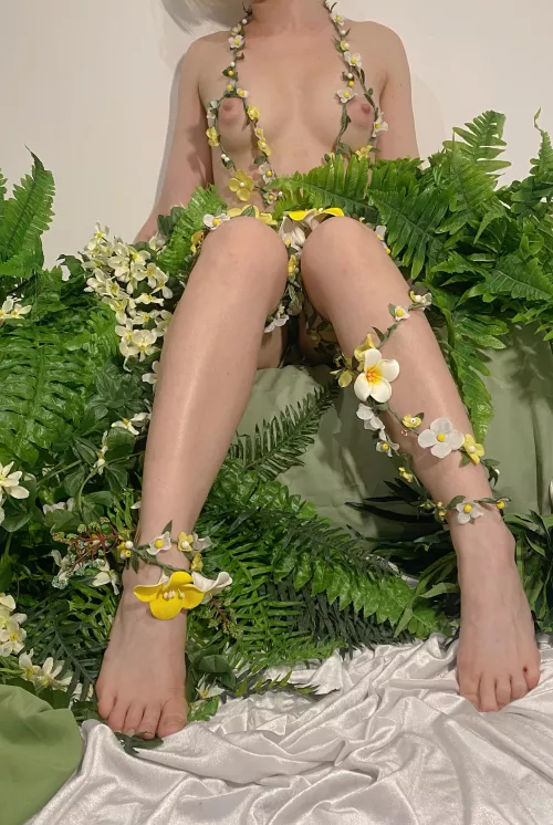 my nude body in jungles