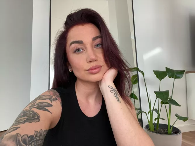 Natural selfie are the best