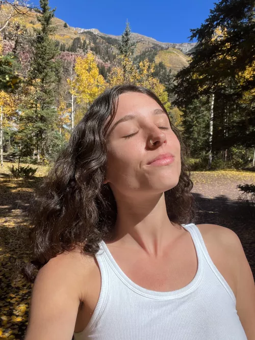 no better feeling than the sun shining on a gorgeous autumn day