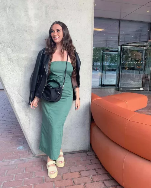 Out and about today feeling cute