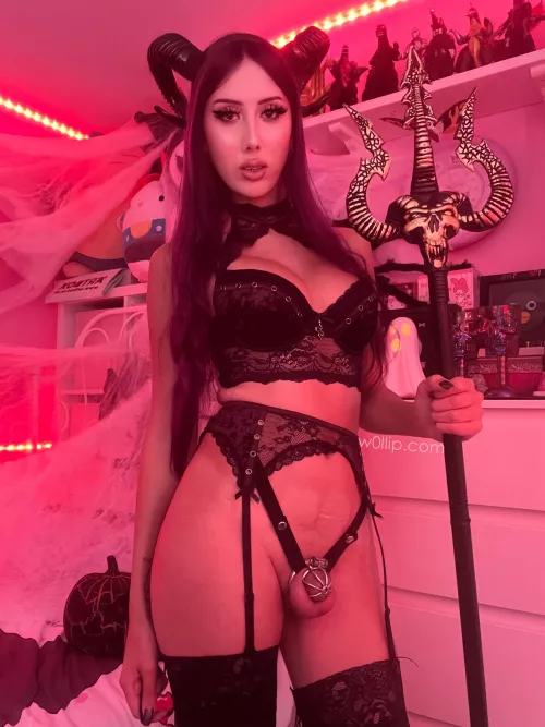 putting the Succ in succubus 😈