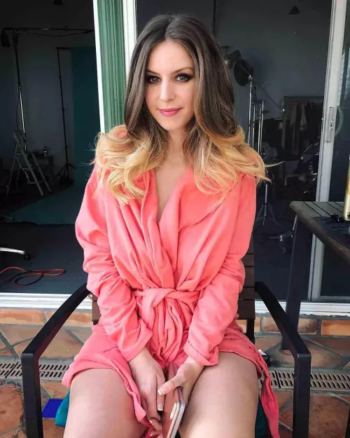 Stella in make-up before the shoot...