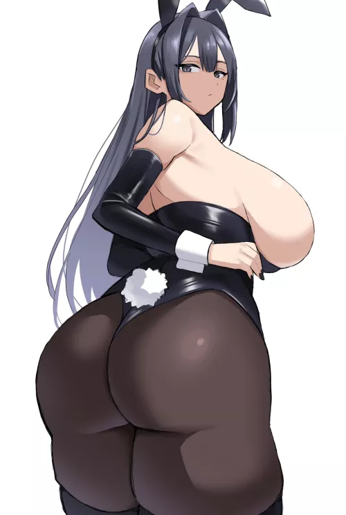 Thick Bunny Girl