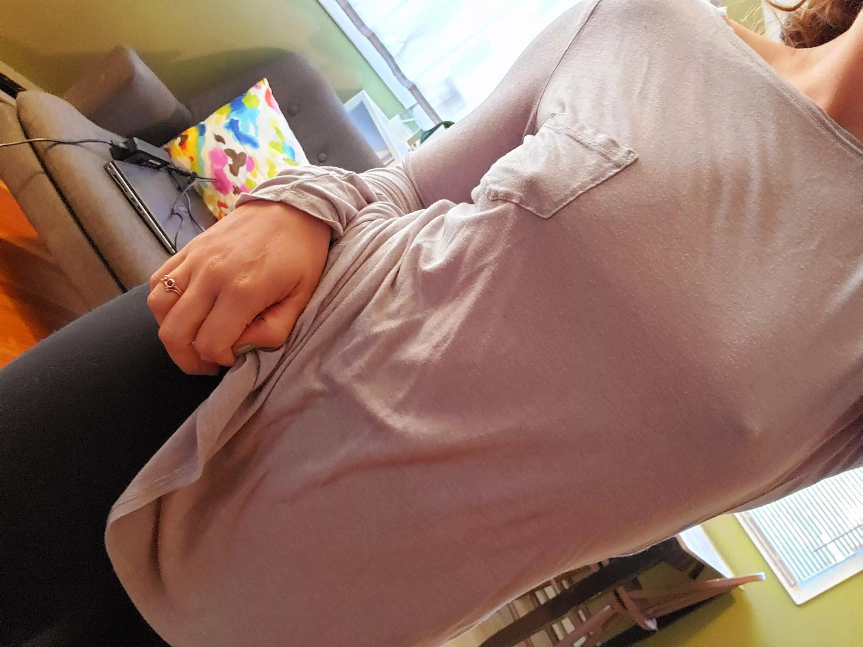 This shirt is soooooo soft, no one can resist touching it 🙊😘 [f] nsfw