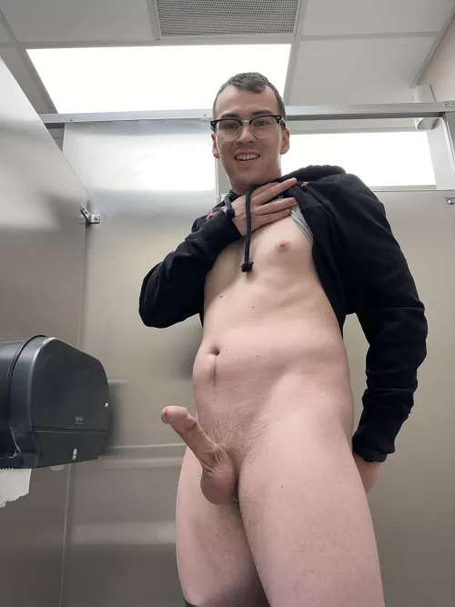 Wanna meet me in the bathroom stall?