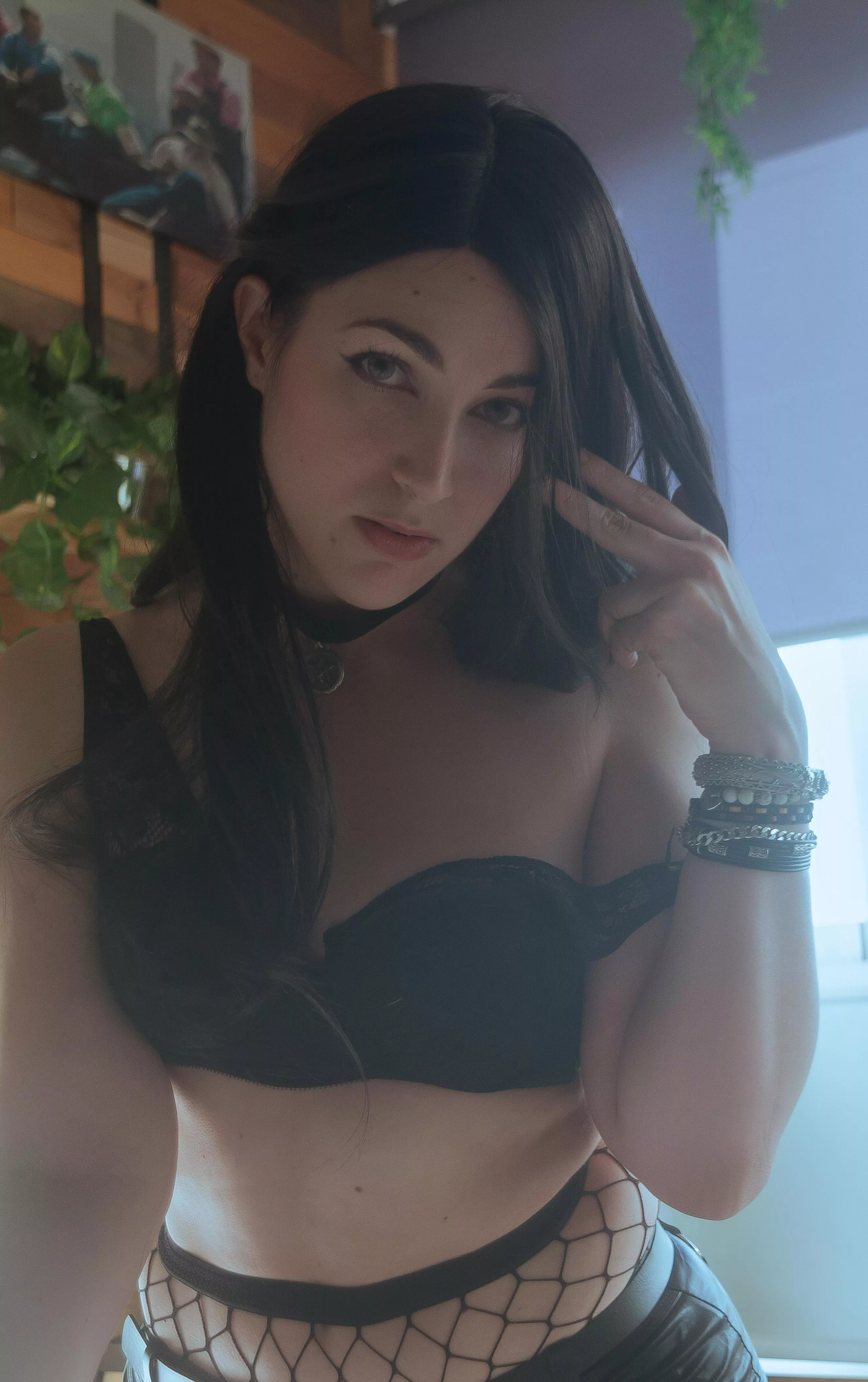 Yennefer cyberpunk (Milashiroki)