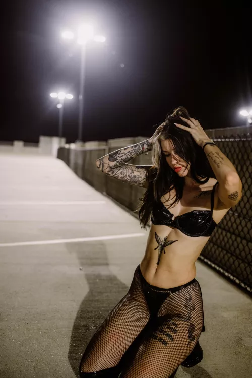 Do we like black latex in here?