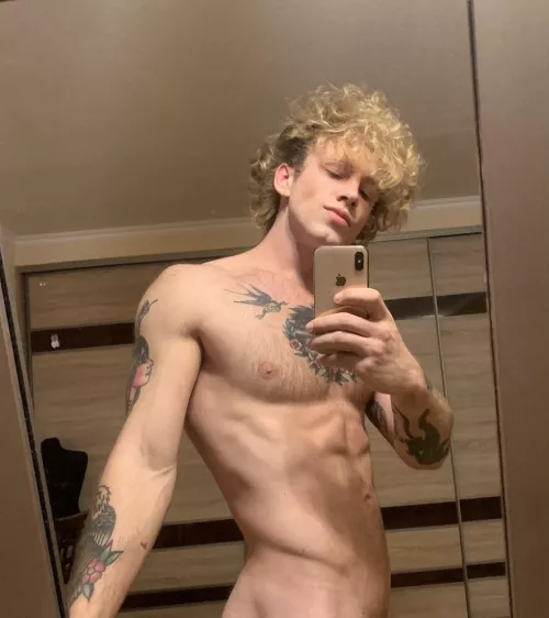 Guess what undies i am wearing