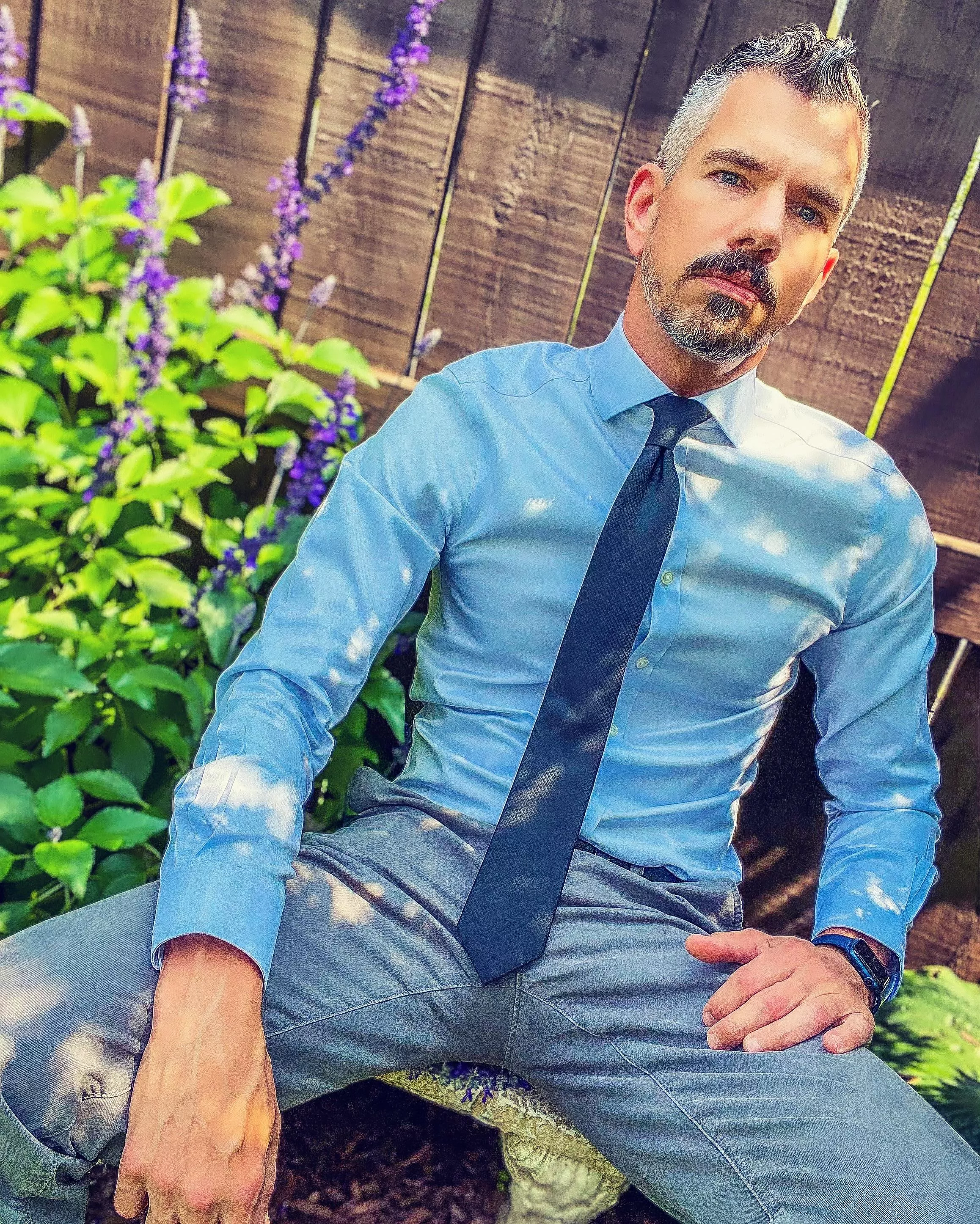 Happy hump day, gents!