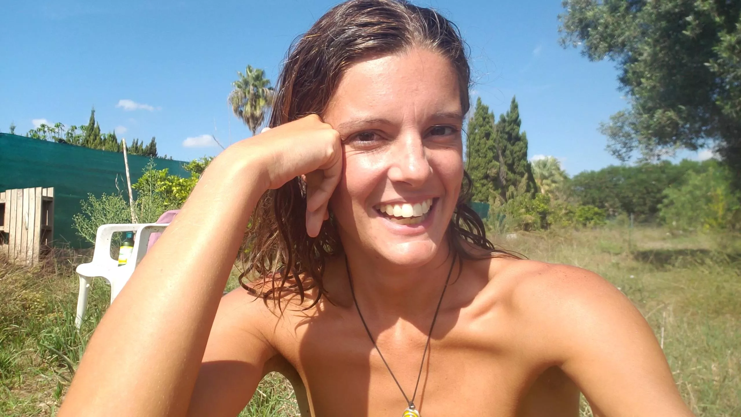 Have been at a non nudist retreat for 5 days now, I cant wait for taking a short break in less than one hour to be able to be nude freely again !!!!