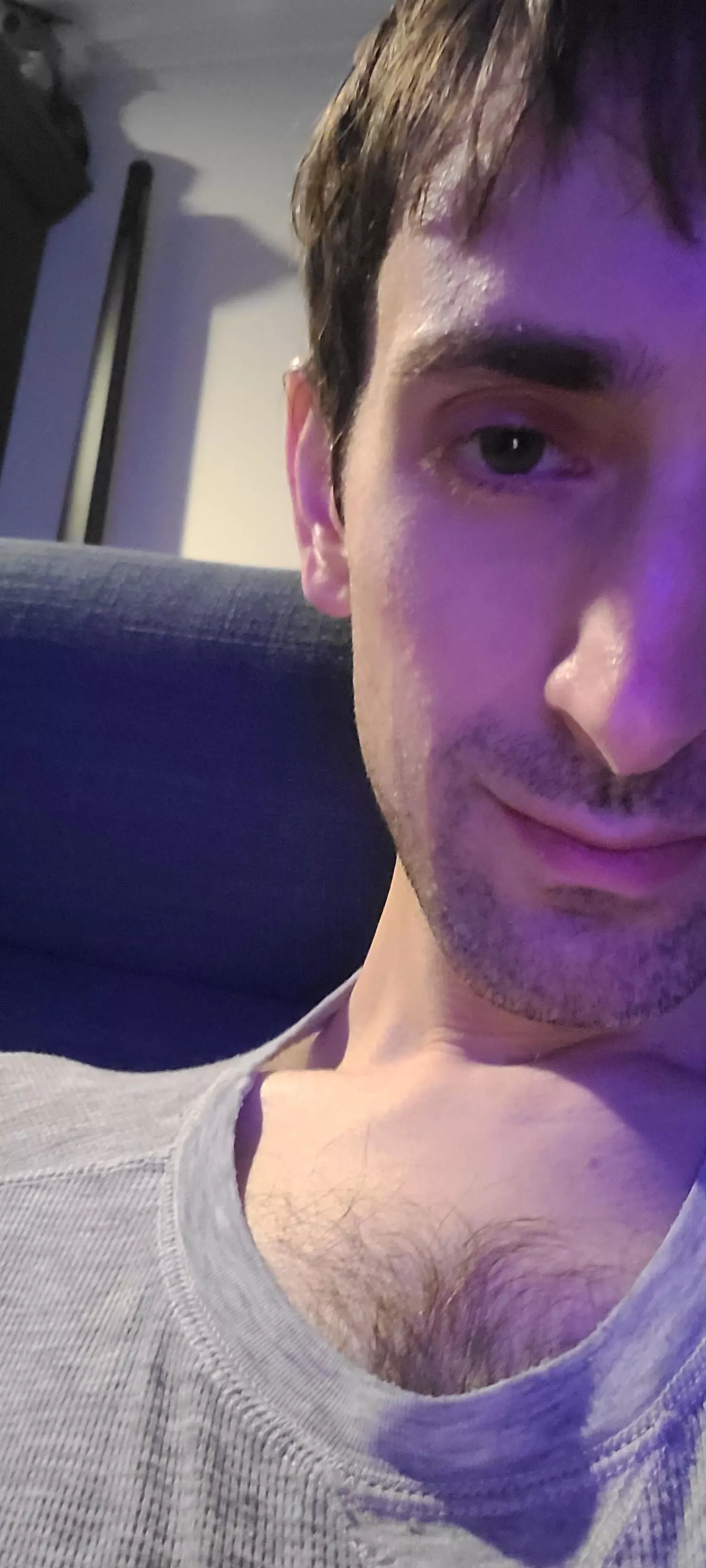 Here's to gaming and shows tonight 🦉