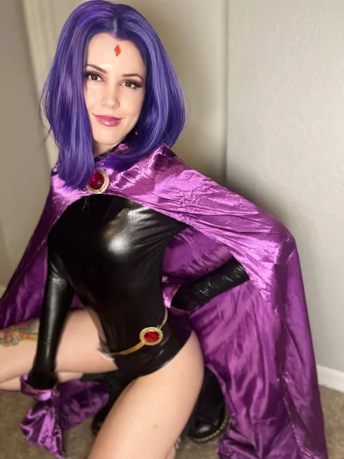 Raven Cosplay