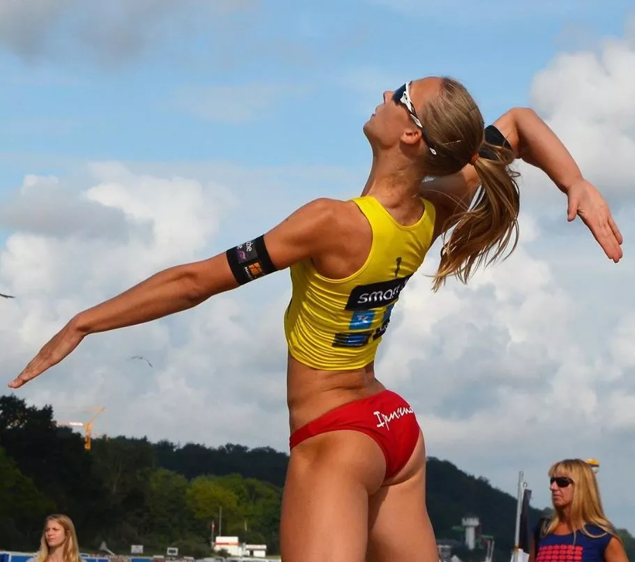 Sandra Ittlinger - German beach volleyball player