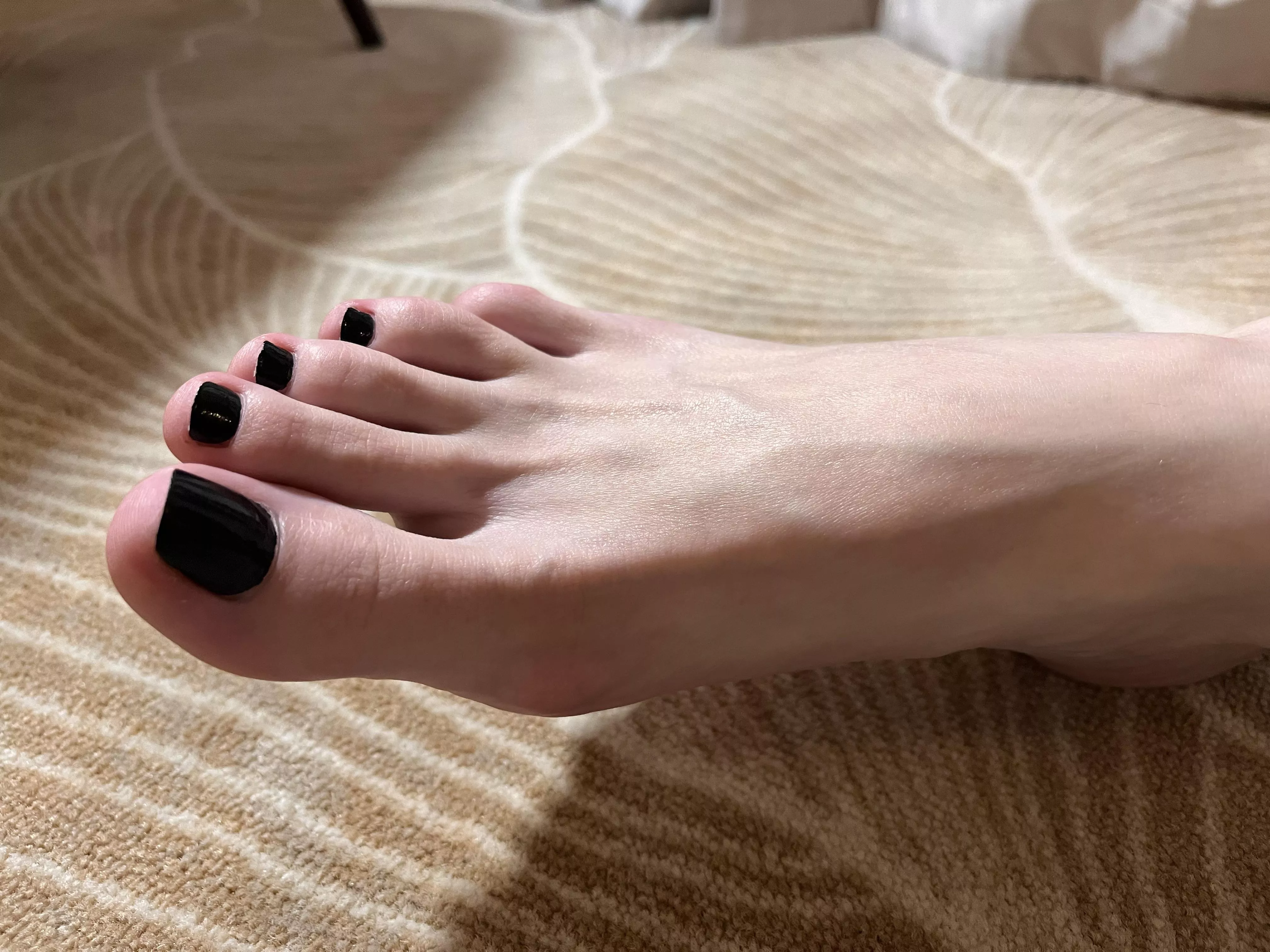 The little one is shy!