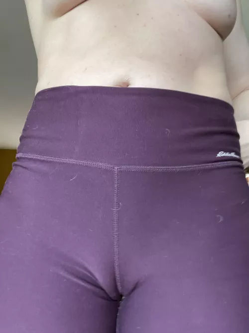 Too close for comfort or just close enough?? 🤭