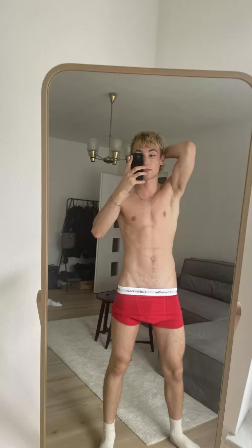 what do you think about red calvins? 🤔