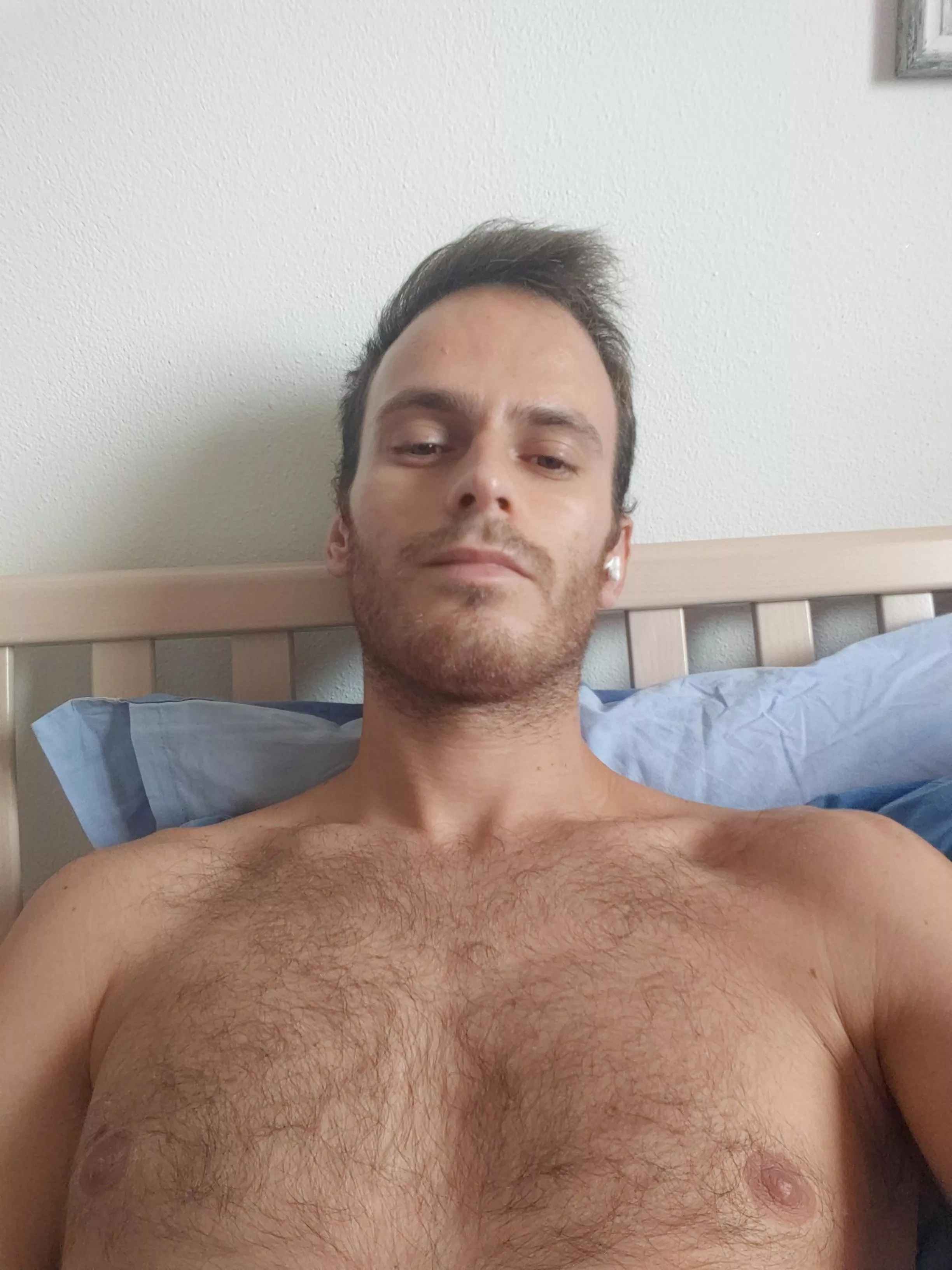 [25] Sleepy but happy after a whole day spent at conference :) How are you guys doing?