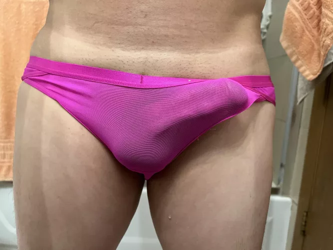 Anyone from chicago or surrounding burbs?