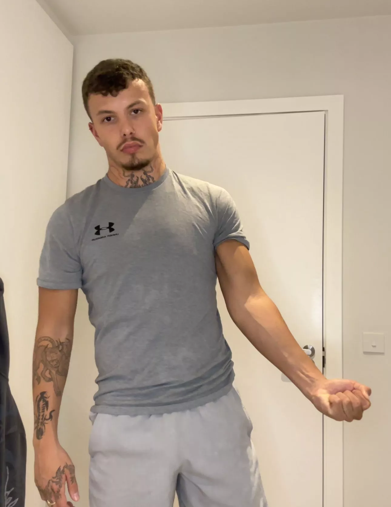 Does this forearm make me look hotter, baby?