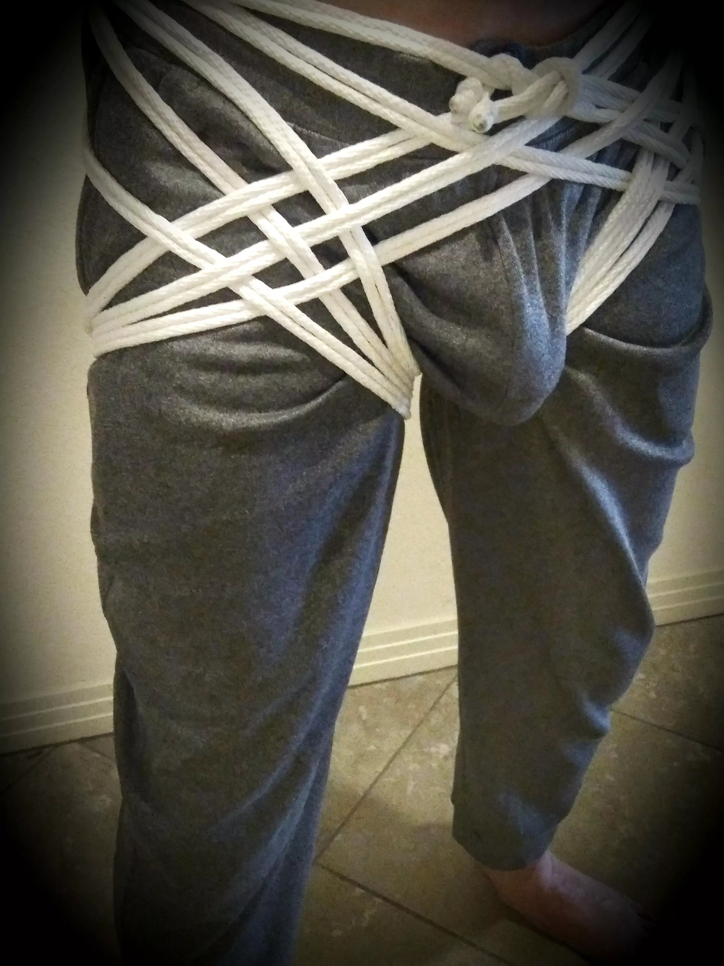 I heard that grey sweatpants are popular?