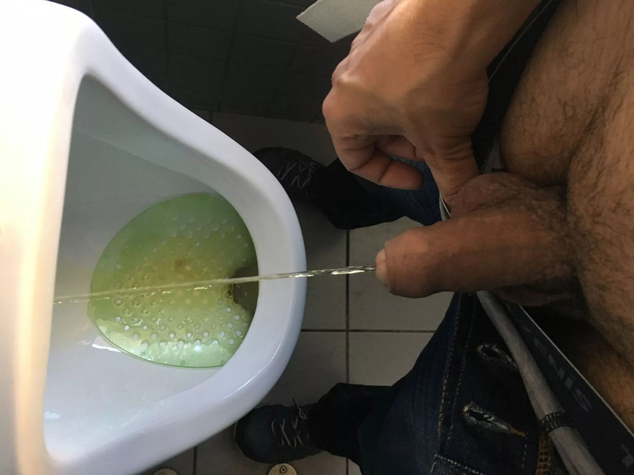 I like to take photos on various bathrooms