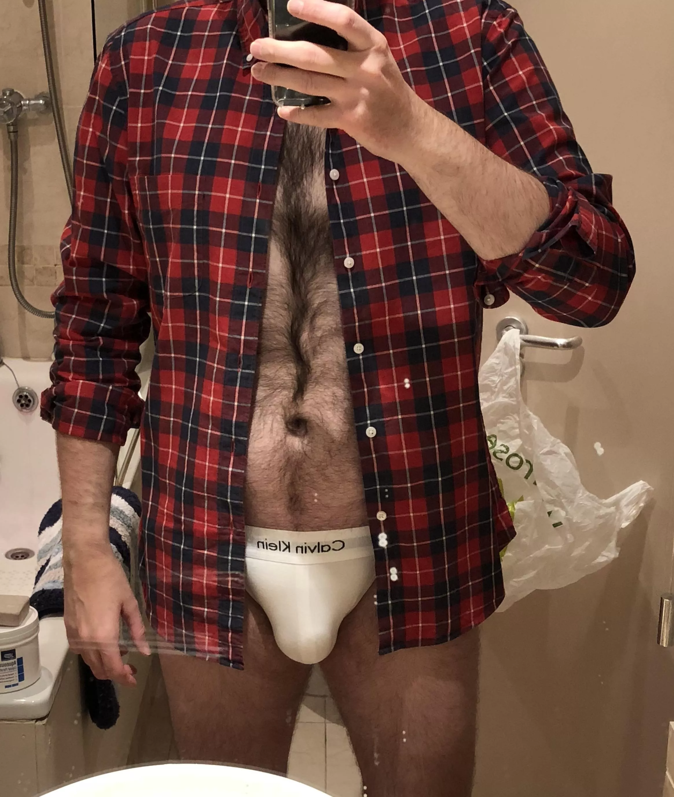 Plaid shirt and a jock, the perfect combination for autumn!