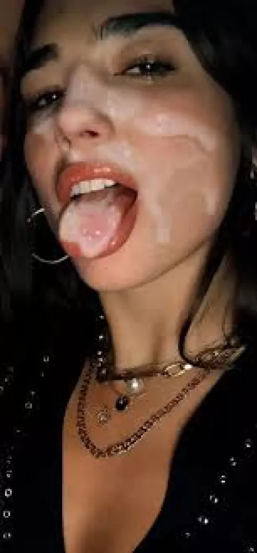 Very thick! 💦😋