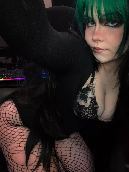 Cutie with boobies <3