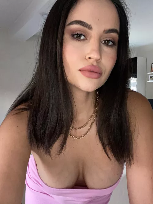 Do you like my dress with big eyes?