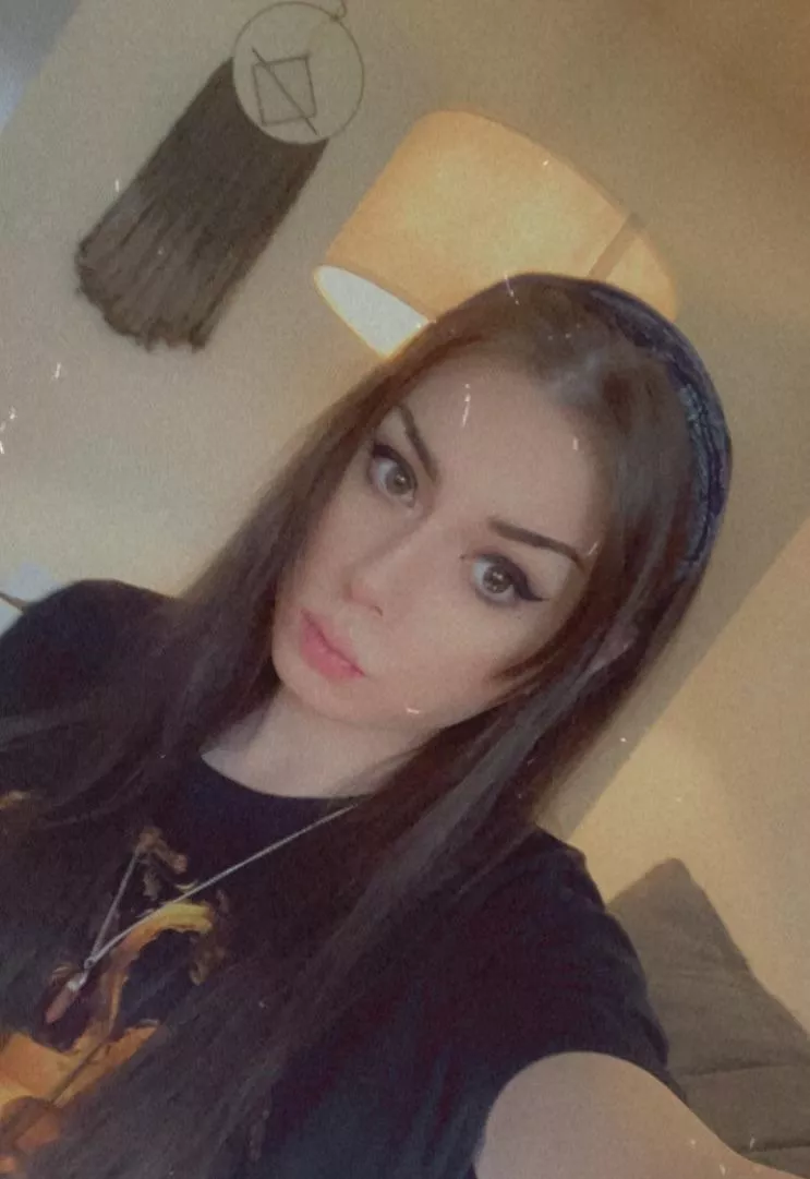 do you think I’m cute daddy? 🥺