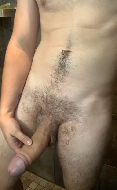 does anyone actually like body hair?