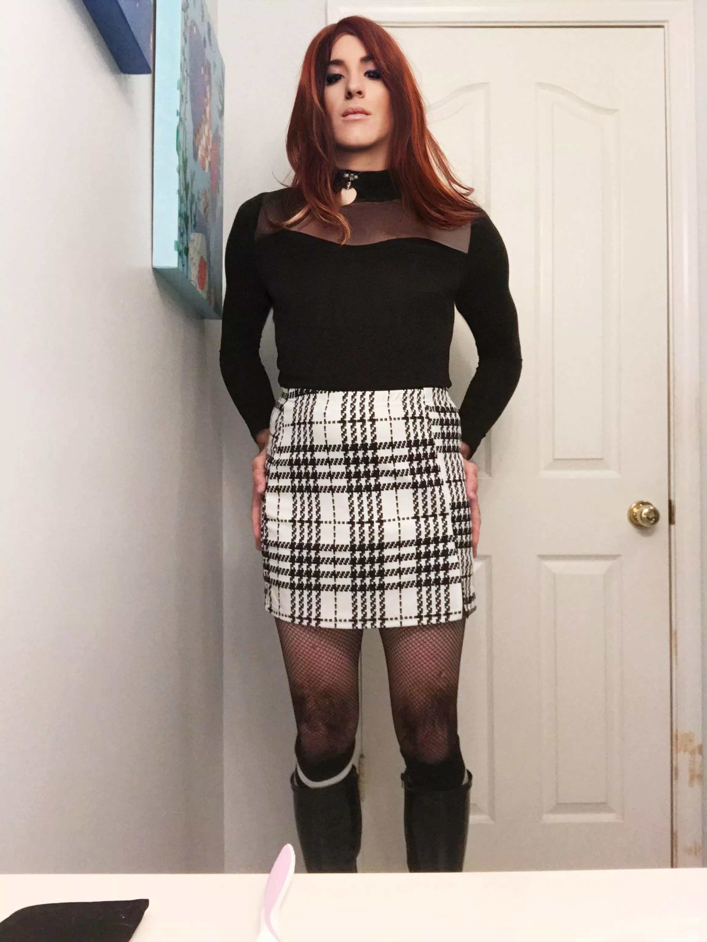 I don’t get to dress often but I love it 💋