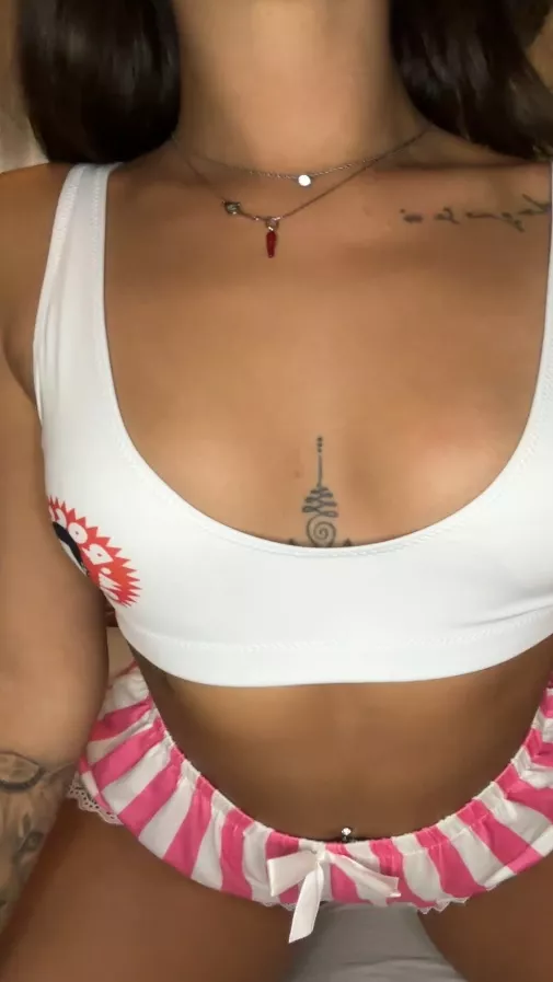 I just love showing my body