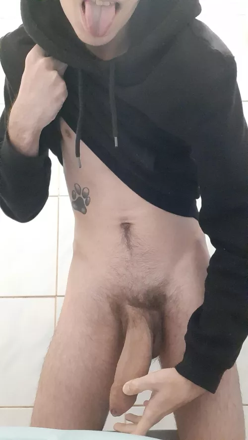 Looking for piggy kinky friends. 21yo vers