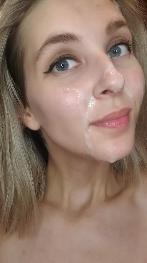 My face needs to be moisturized with your cream