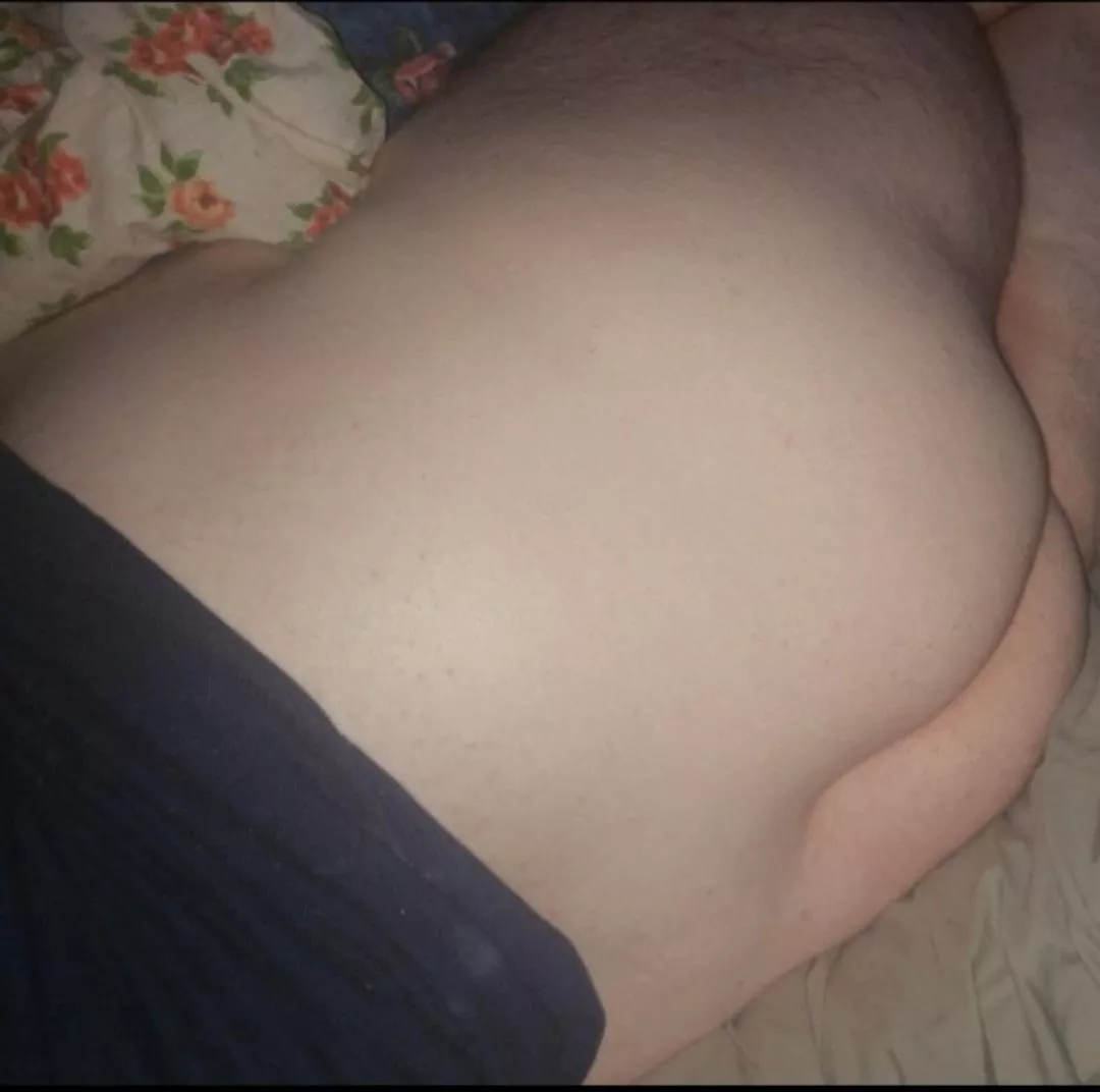 Need someone to lay beside me