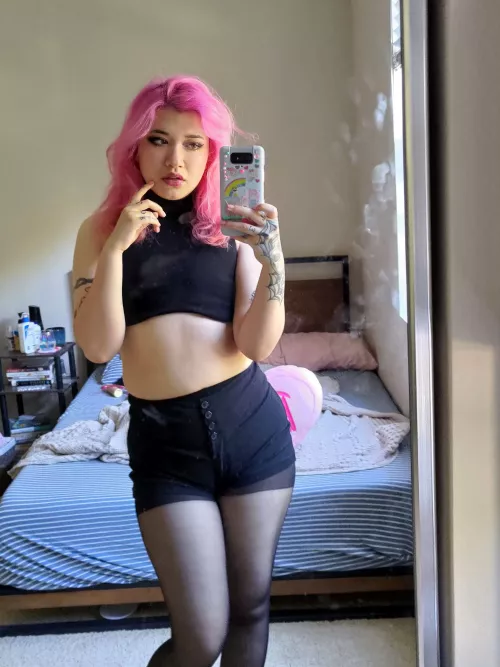 This outfit: hot or not?