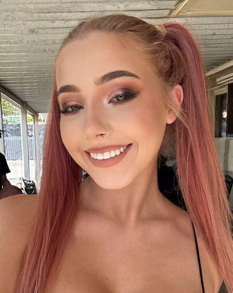 would you kiss me on the first date?