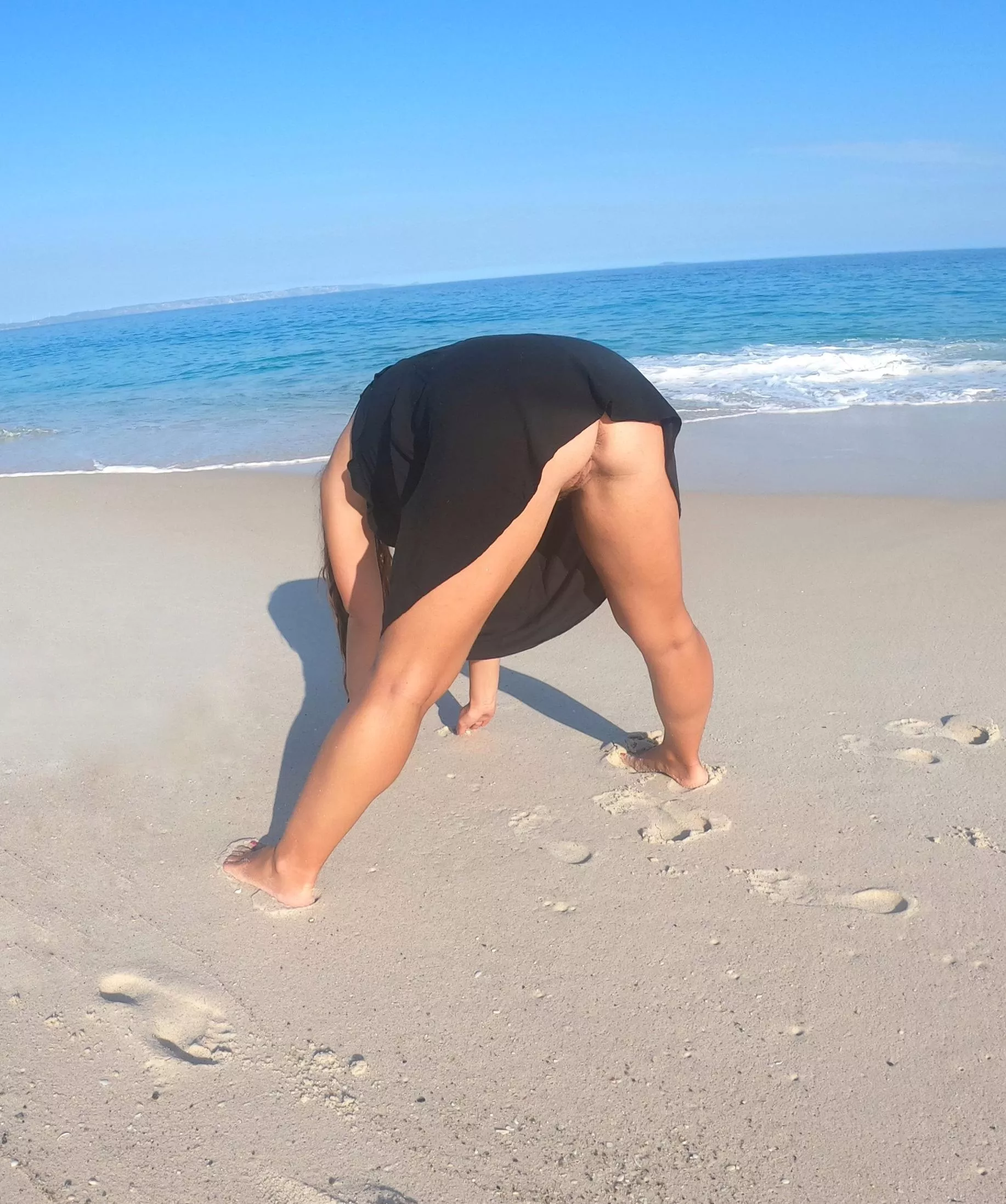 You take me right on the beach?