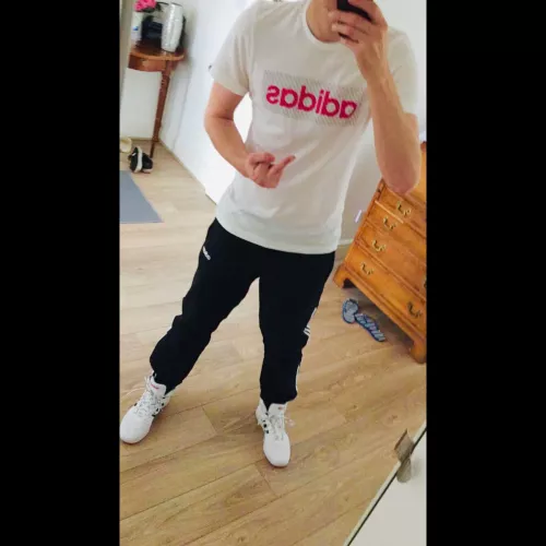 34, central London, looking for fun 😈