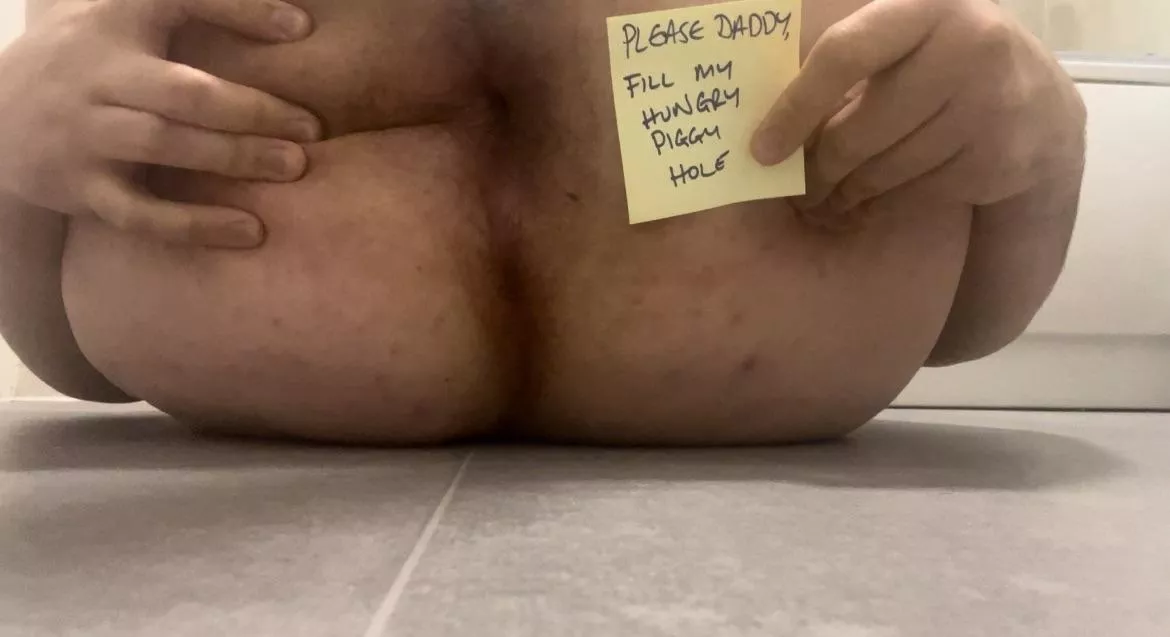 A task I was made to do this morning, good pigs expose themselves 🐷👀