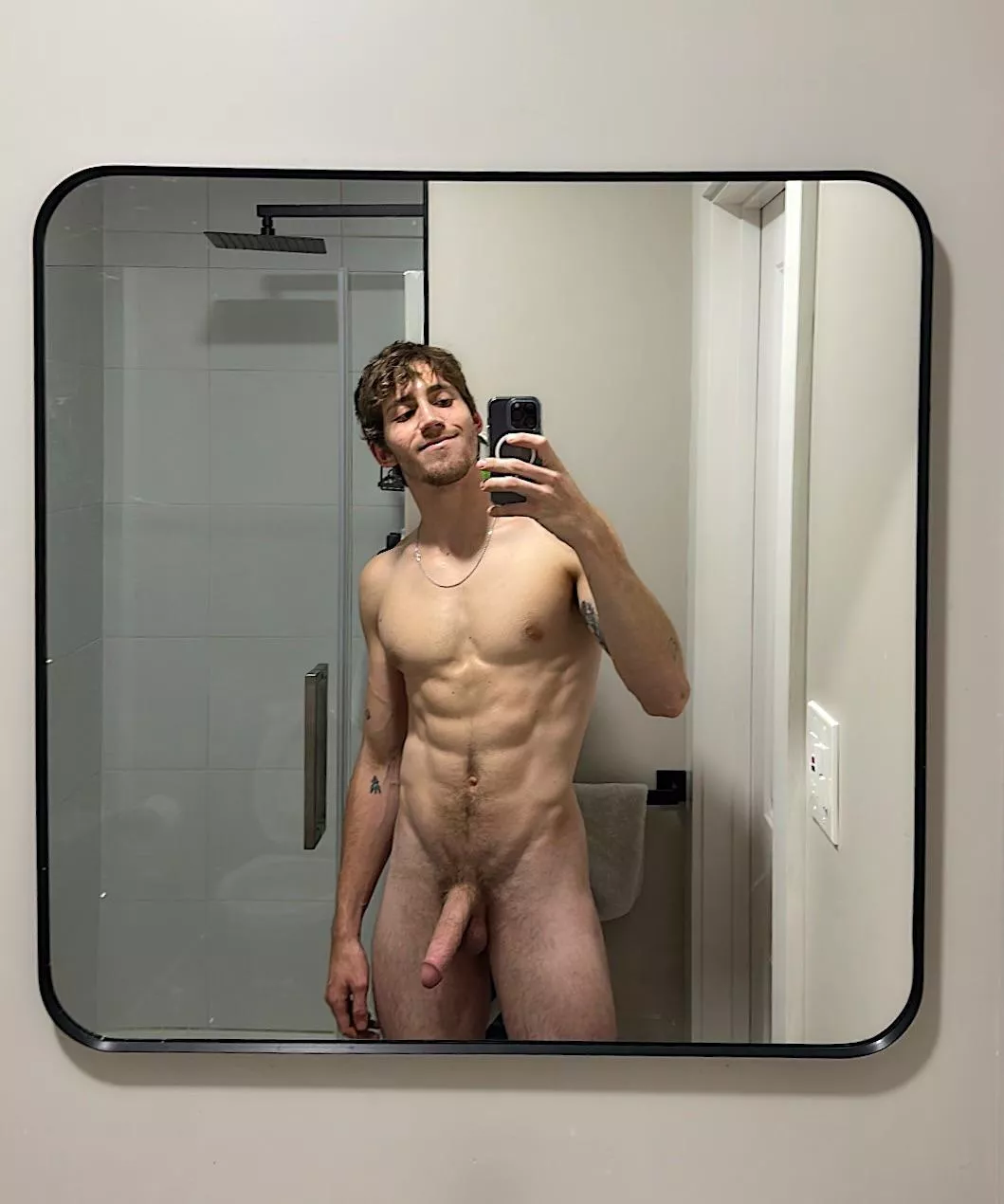 Any bros wanna get on their knees for me? (22)