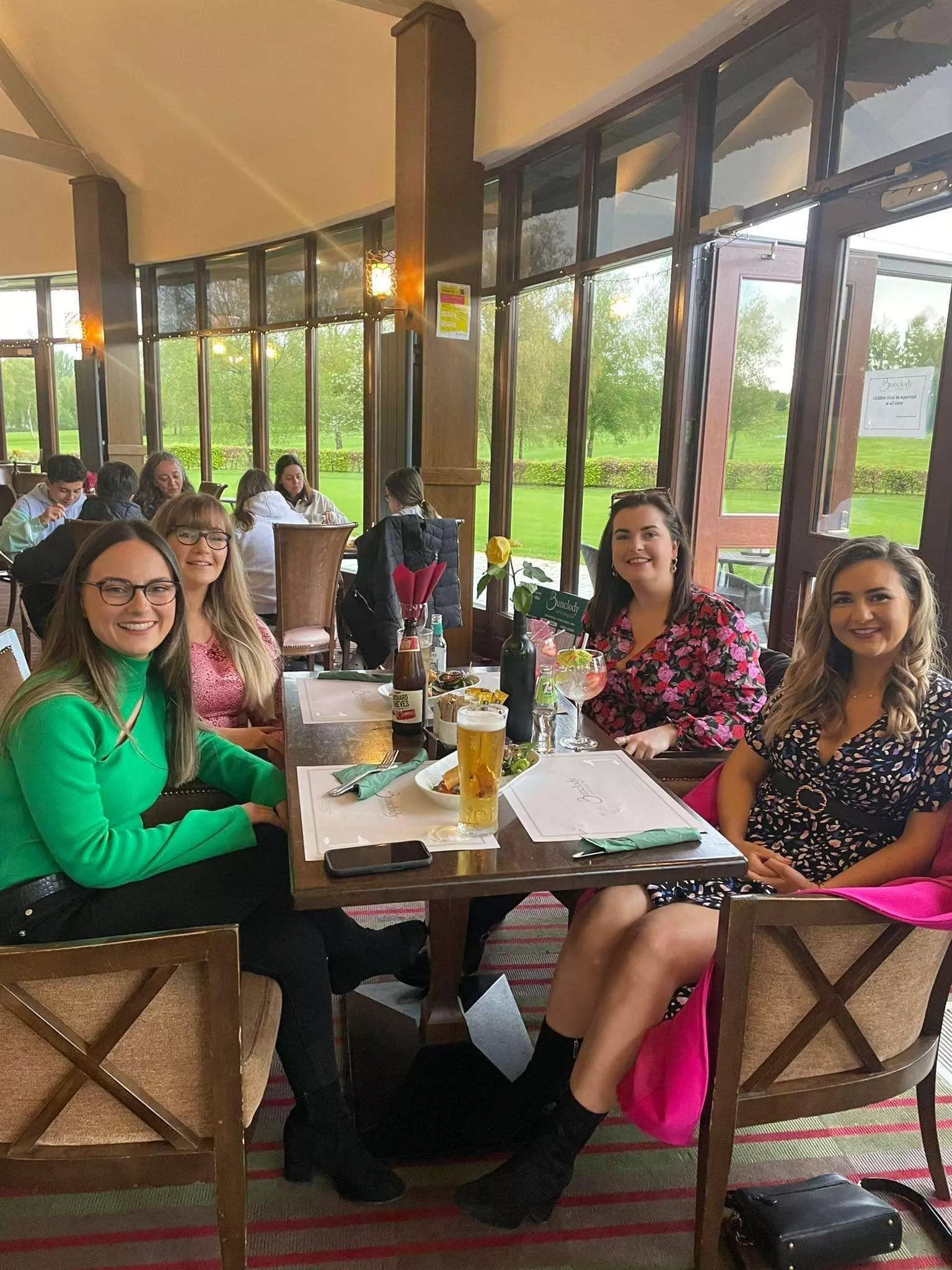 Green top= 1, pink top= 2, blue dress= 3 pink dress = 4… the choice is yours ;) [4]