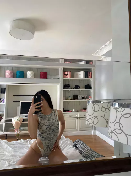 let me bounce like this on your cock