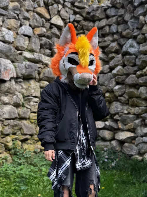 New fox is in the town~. They say I’m all bark and no bite,… but do you really wanna test that out? 🦊😏