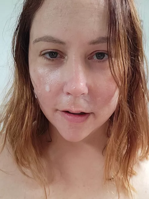No makeup, just cum on my face
